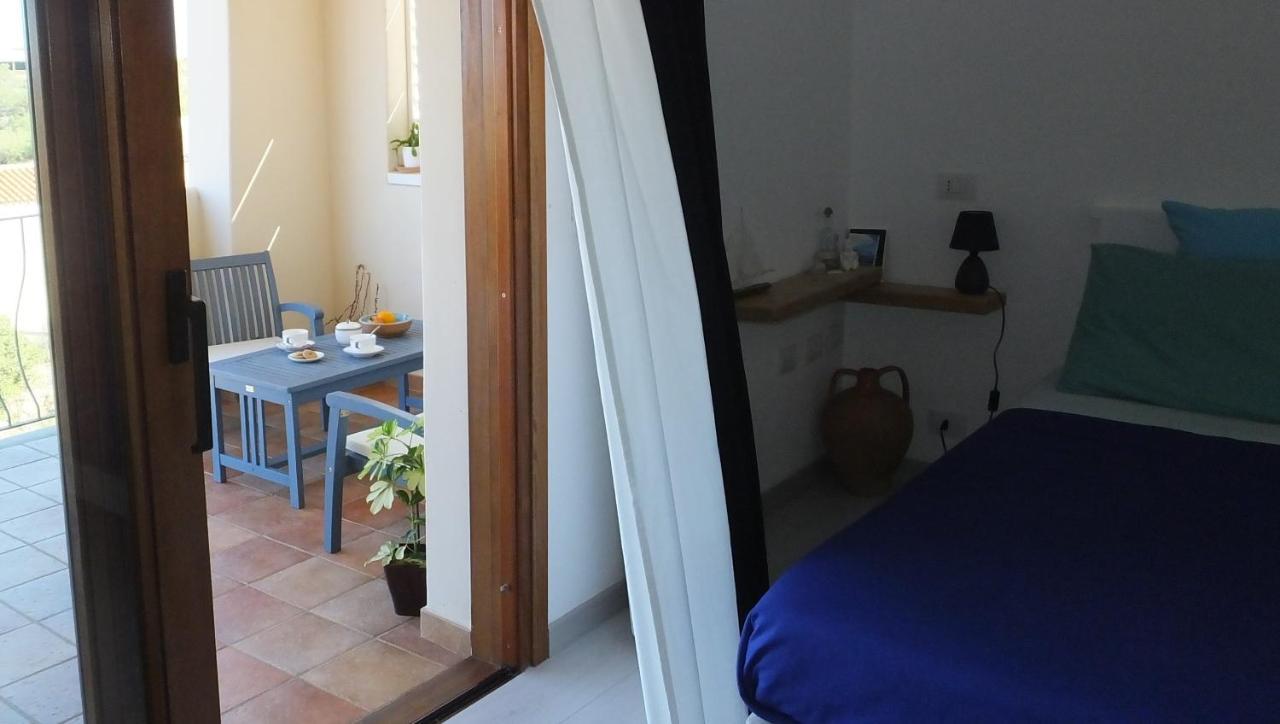 Frina Di Mari B&B San Teodoro  Exterior photo