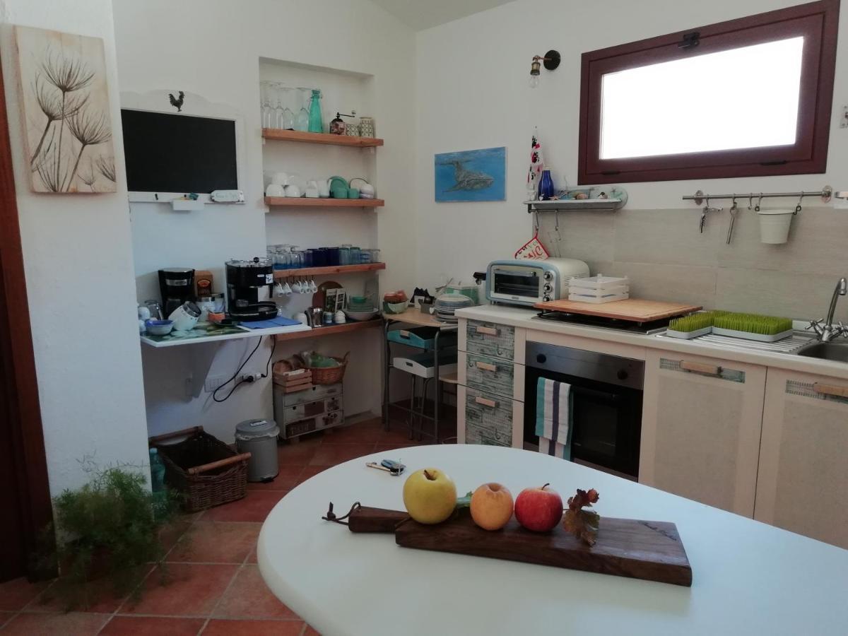 Frina Di Mari B&B San Teodoro  Exterior photo